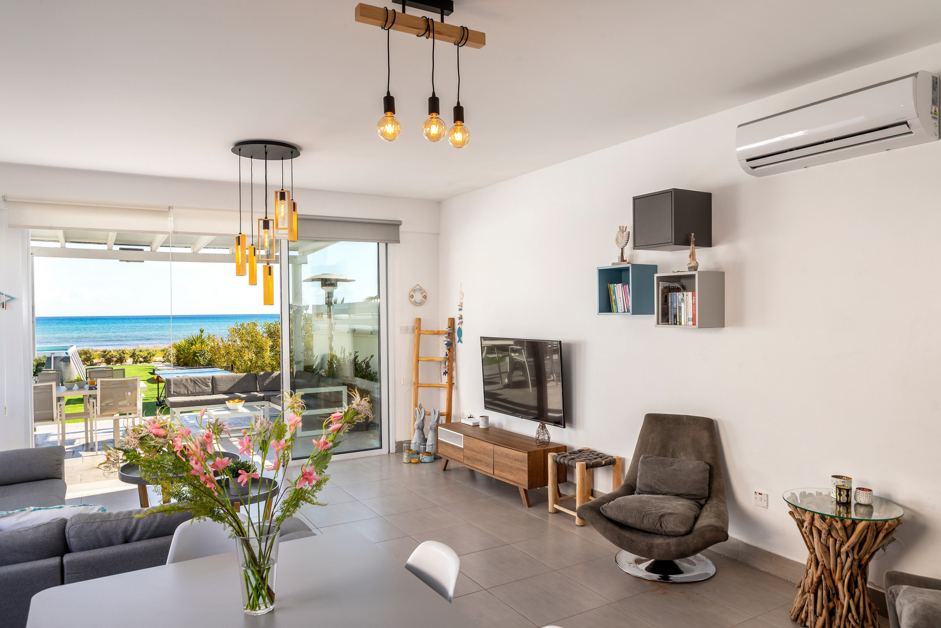 Vila s 5 zvezdicami in pogledom na morje, vila Ayia Napa 1028