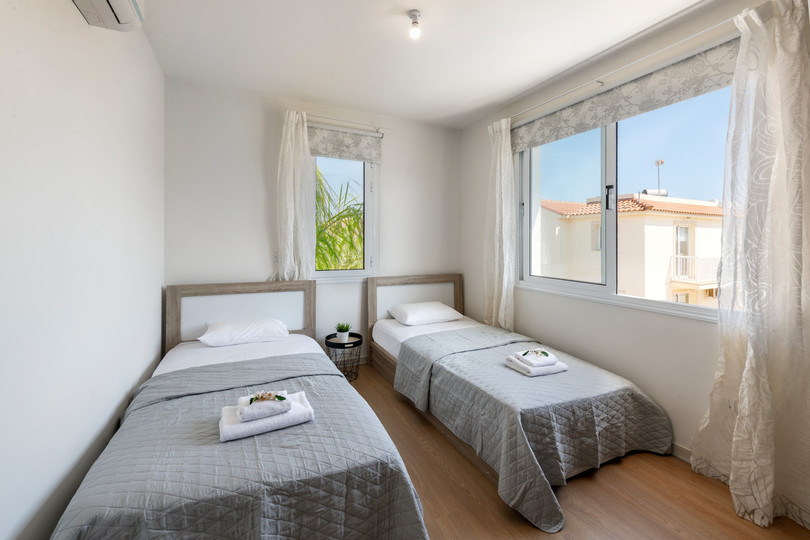 Luksuzna vila, le nekaj minut od plaže, Protaras 1032
