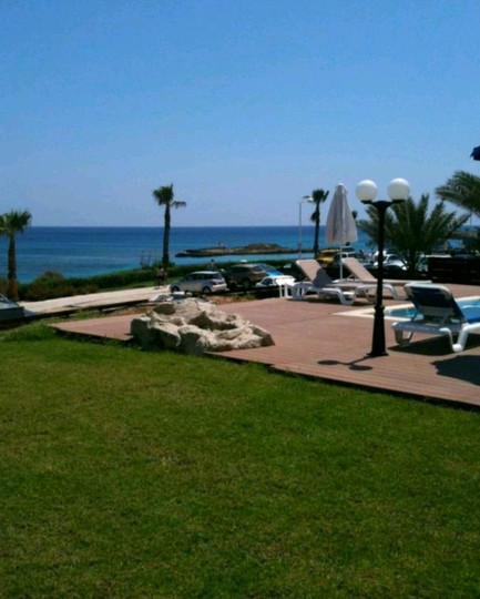 Luksuzno stanovanje ob plaži, Protaras 1033
