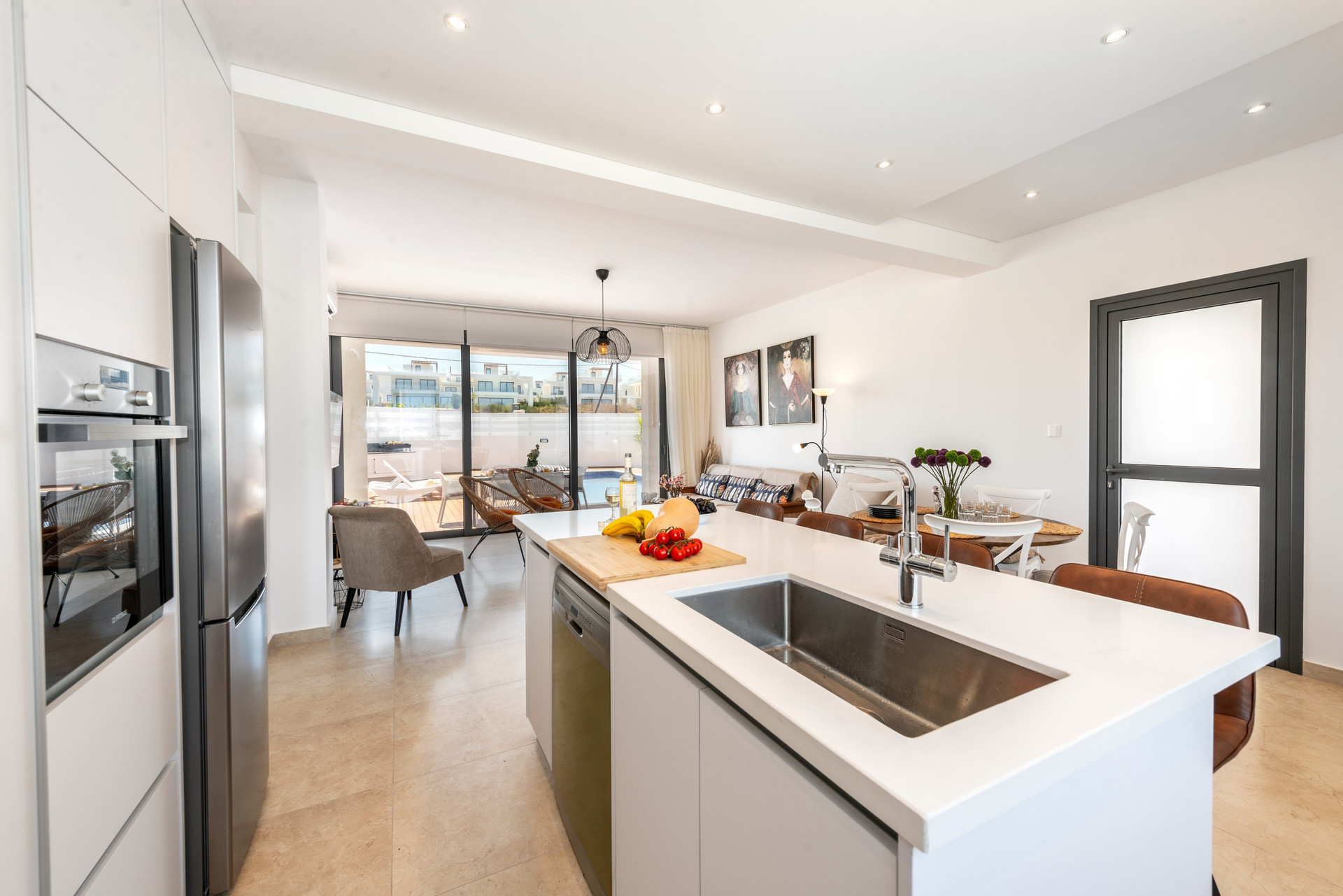 Vaša čudovita počitniška vila, Protaras Villa 1037
