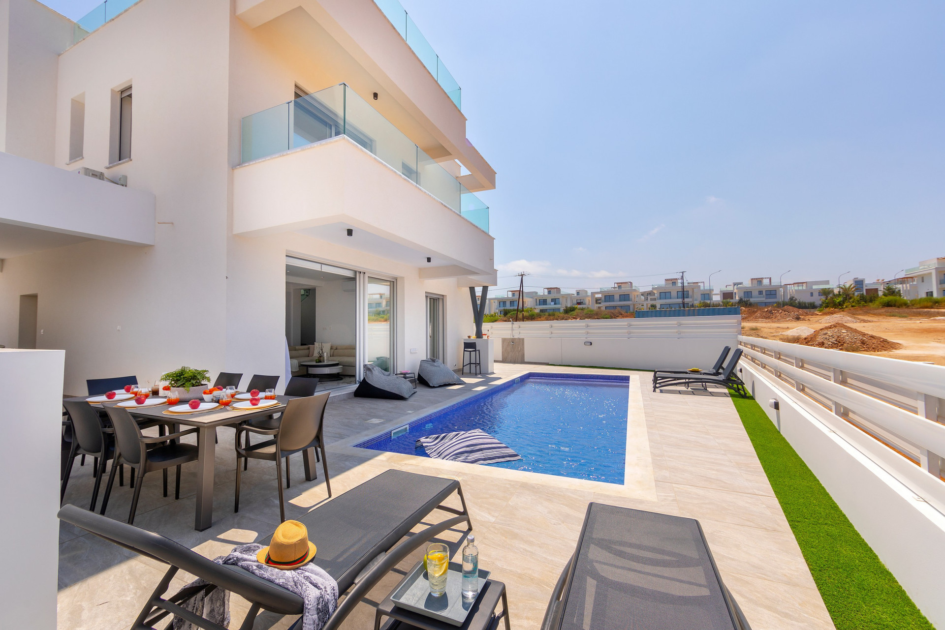 Vaša vila s 5 zvezdicami v Protarasu, vila Protaras 1038