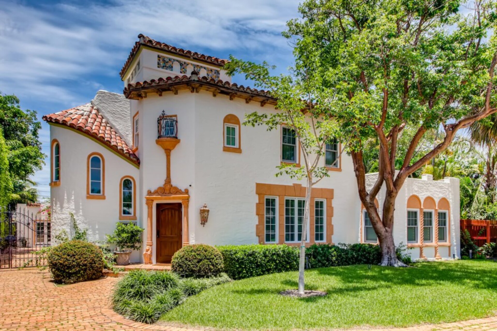 Osupljiva vila na vrhunski lokaciji v West Palm Beachu, West Palm Beach Villa 1878