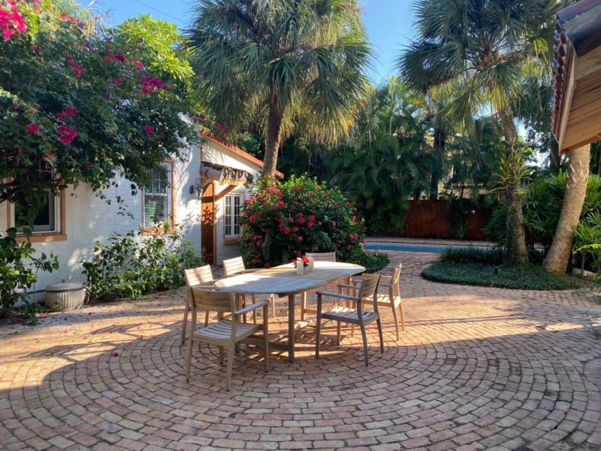 Osupljiva vila na vrhunski lokaciji v West Palm Beachu, West Palm Beach Villa 1878