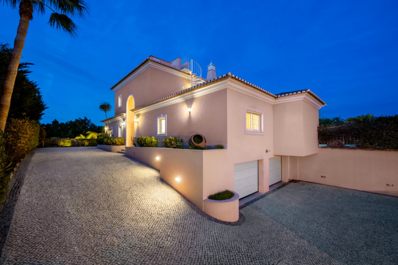 Slika Najem vaše vile s 5 zvezdicami in zasebnim bazenom na prestižnem mestu Algarve, vila Faro 1126