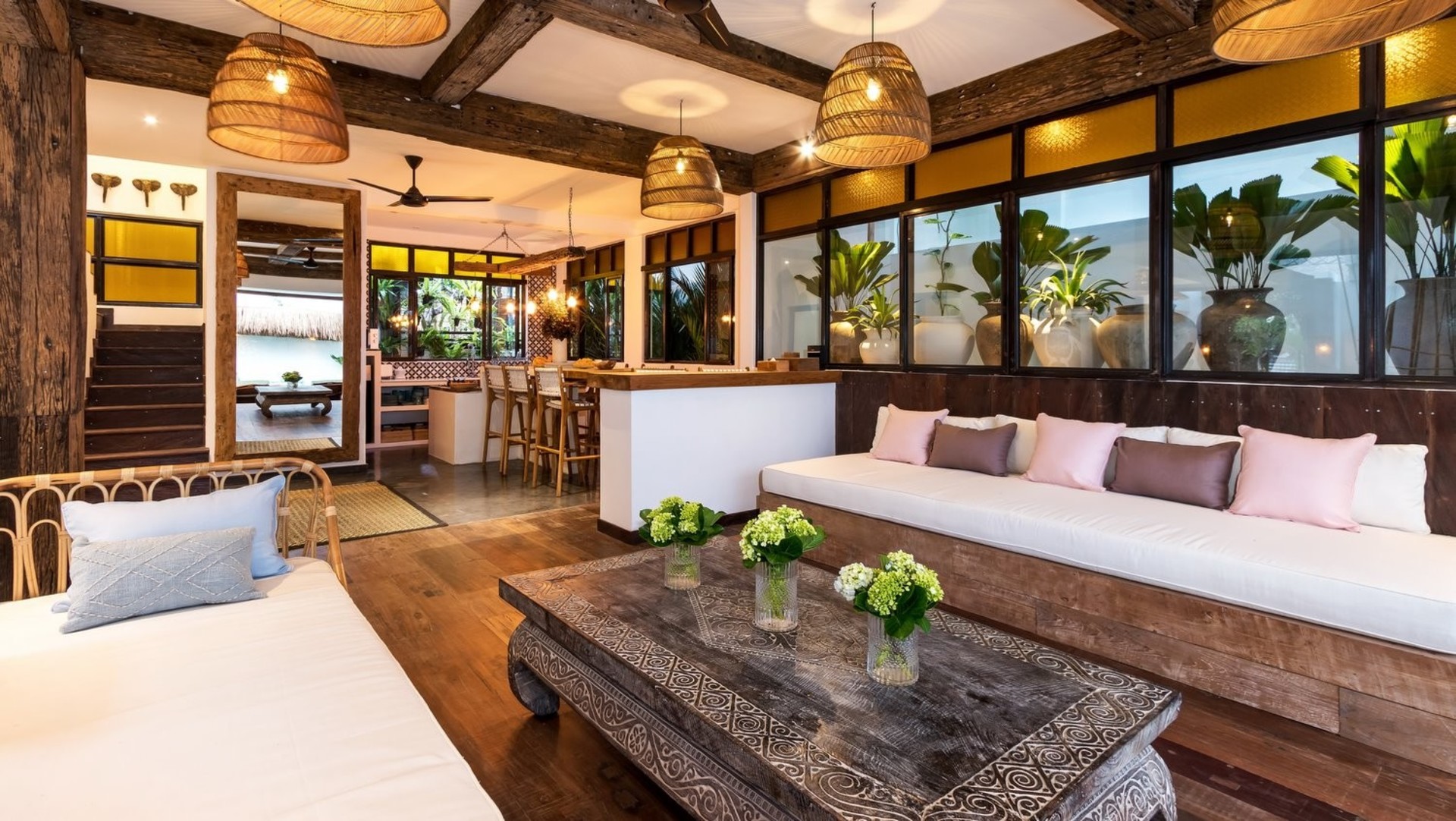 Mirna počitniška vila s 4 spalnicami in bazenom, vila Bali 2205