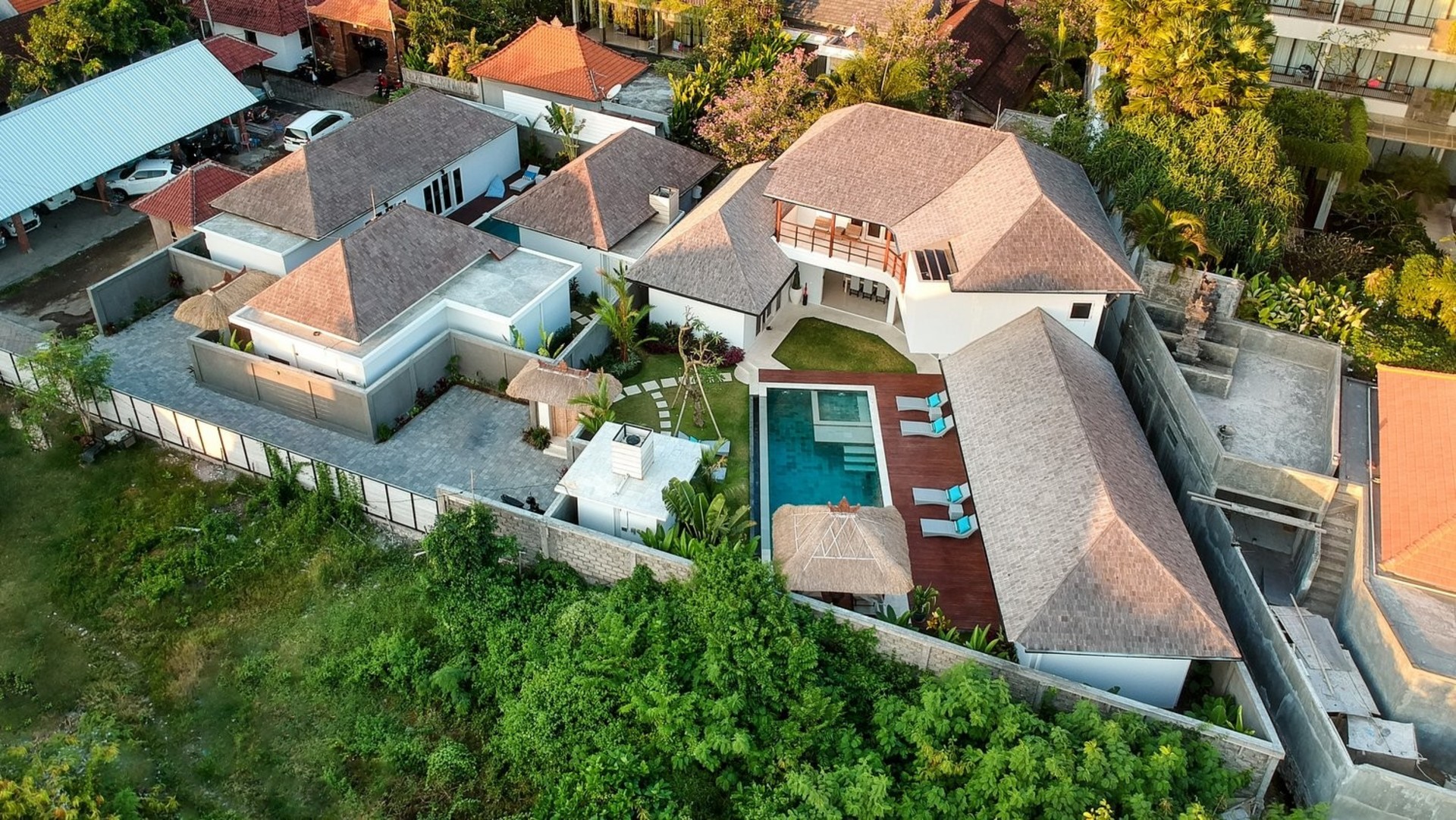 Luksuzna 4-sobna vila z bazenom, Bali Villa 2206