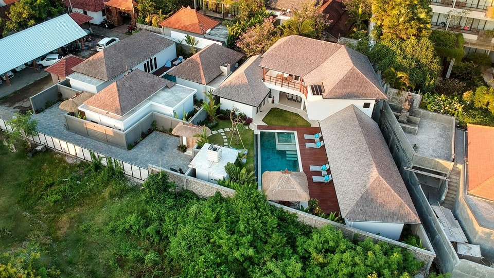 Luksuzna 4-sobna vila z bazenom, Bali Villa 2206