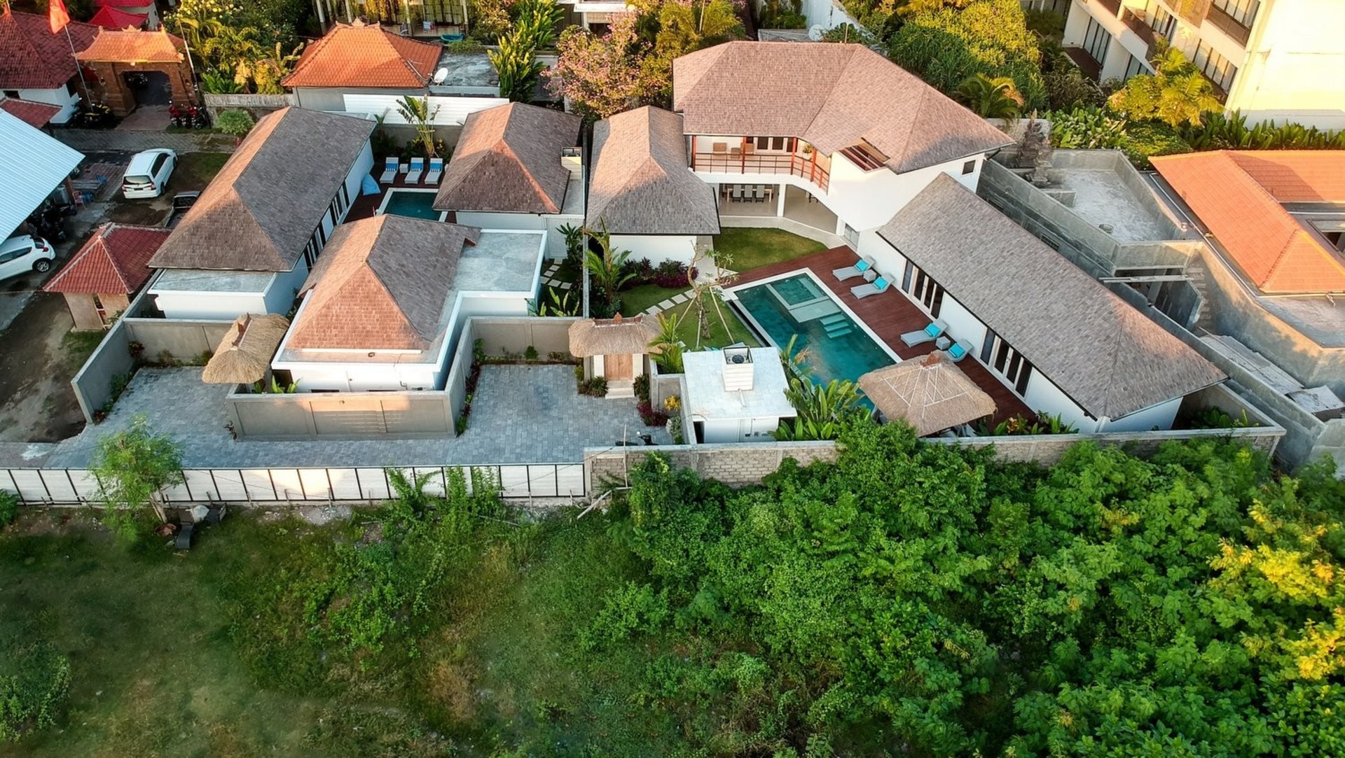 Luksuzna 4-sobna vila z bazenom, Bali Villa 2206