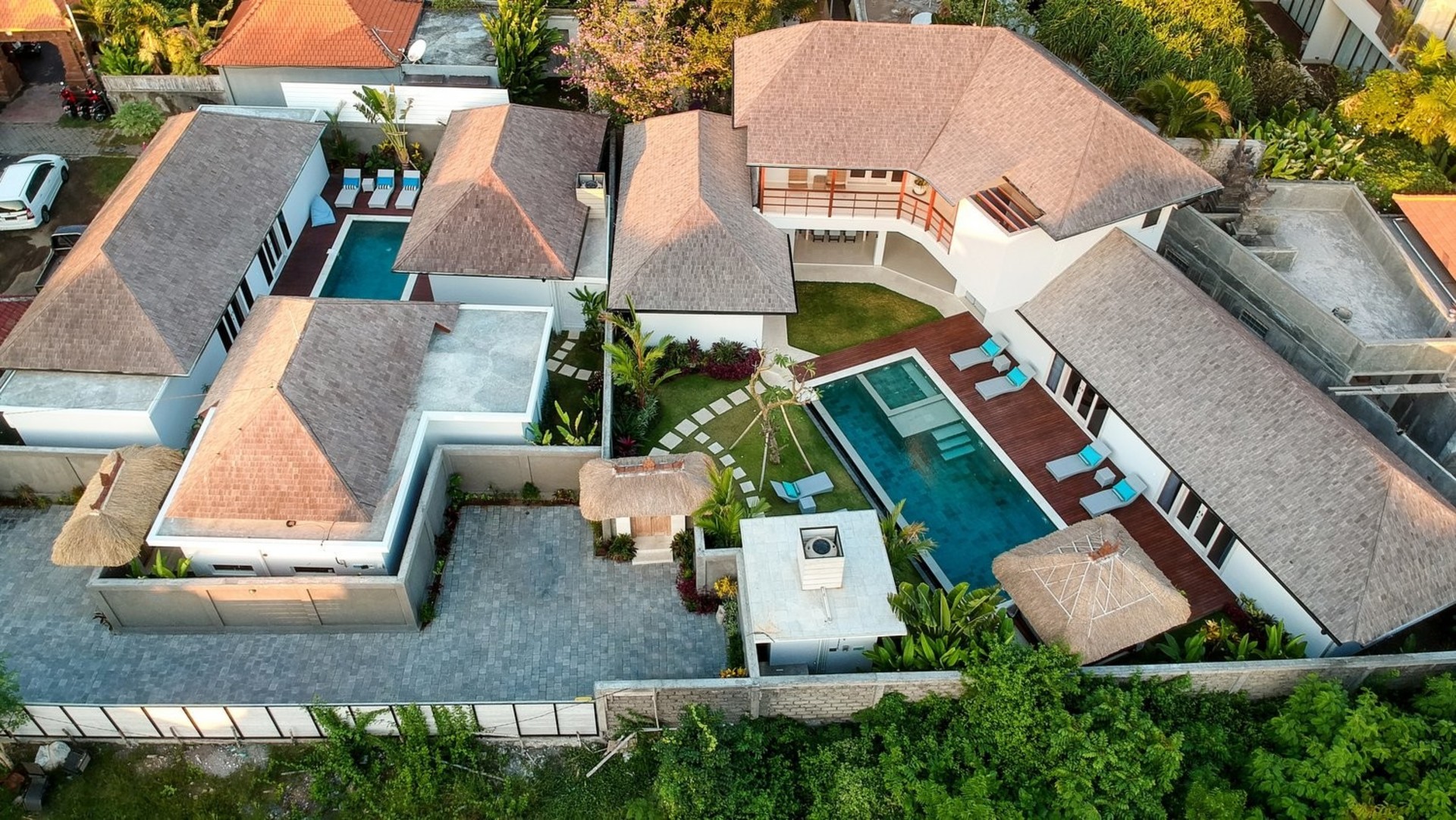Luksuzna 4-sobna vila z bazenom, Bali Villa 2206