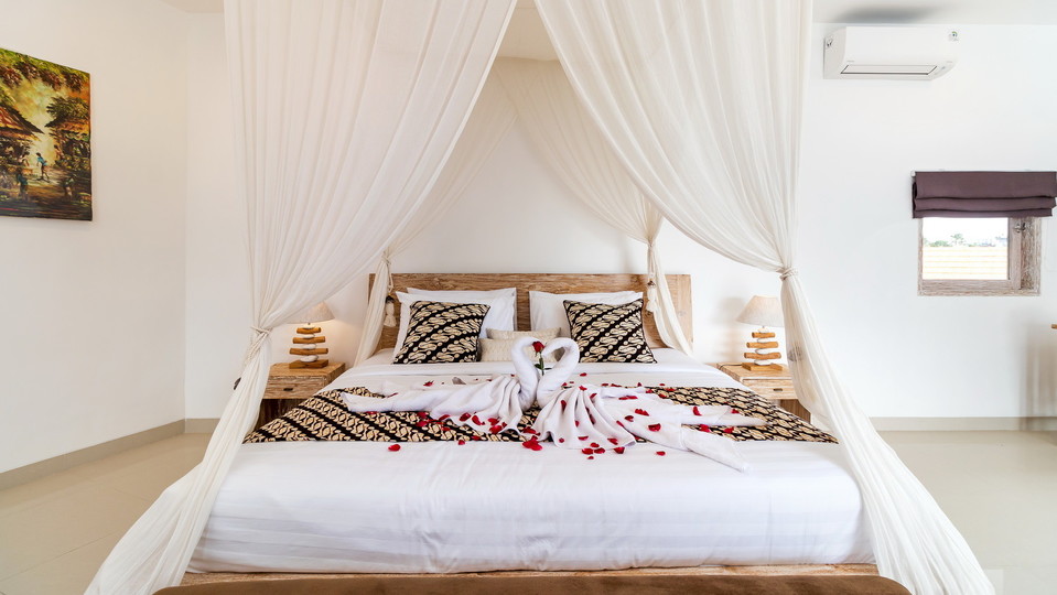 Očarljiva vila s 7 spalnicami z bazenom in balkonom na Baliju, vila na Baliju 2206