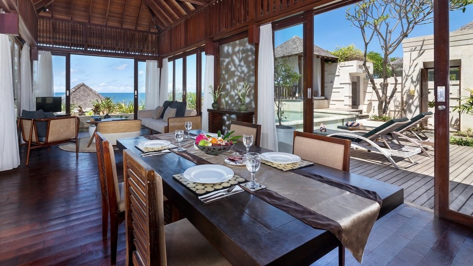 Mirna vila s 16 spalnicami z bazenom na Baliju, vila Bali 2209