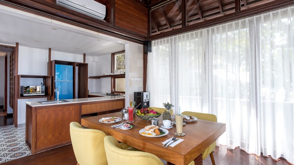 Mirna vila s 16 spalnicami z bazenom na Baliju, vila Bali 2209