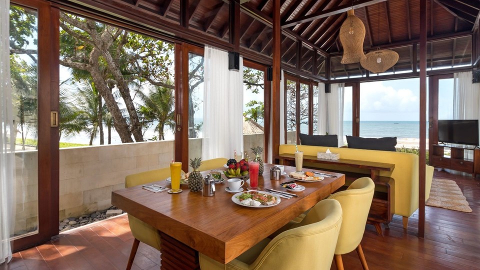 Mirna vila s 16 spalnicami z bazenom na Baliju, vila Bali 2209