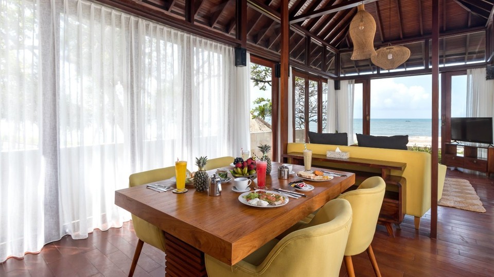 Mirna vila s 16 spalnicami z bazenom na Baliju, vila Bali 2209
