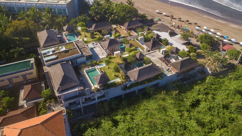 Mirna vila s 16 spalnicami z bazenom na Baliju, vila Bali 2209