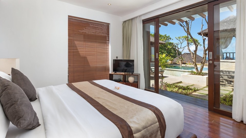 Mirna vila s 16 spalnicami z bazenom na Baliju, vila Bali 2209