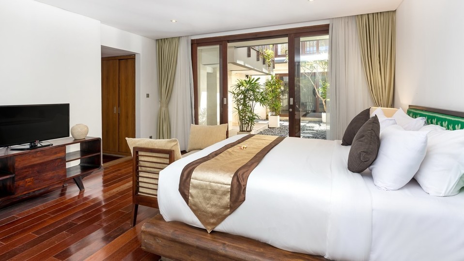 Mirna vila s 16 spalnicami z bazenom na Baliju, vila Bali 2209