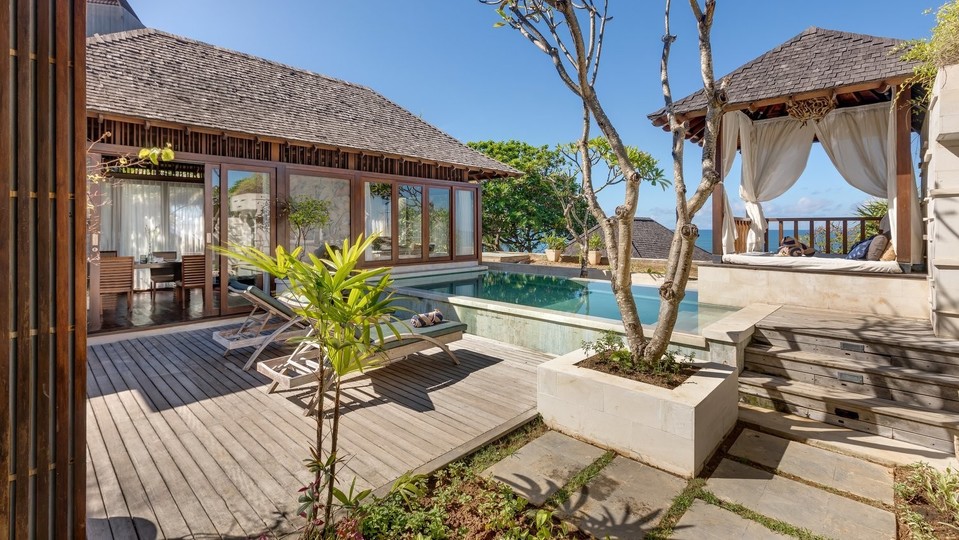 Mirna vila s 16 spalnicami z bazenom na Baliju, vila Bali 2209