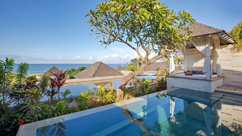 Mirna vila s 16 spalnicami z bazenom na Baliju, vila Bali 2209