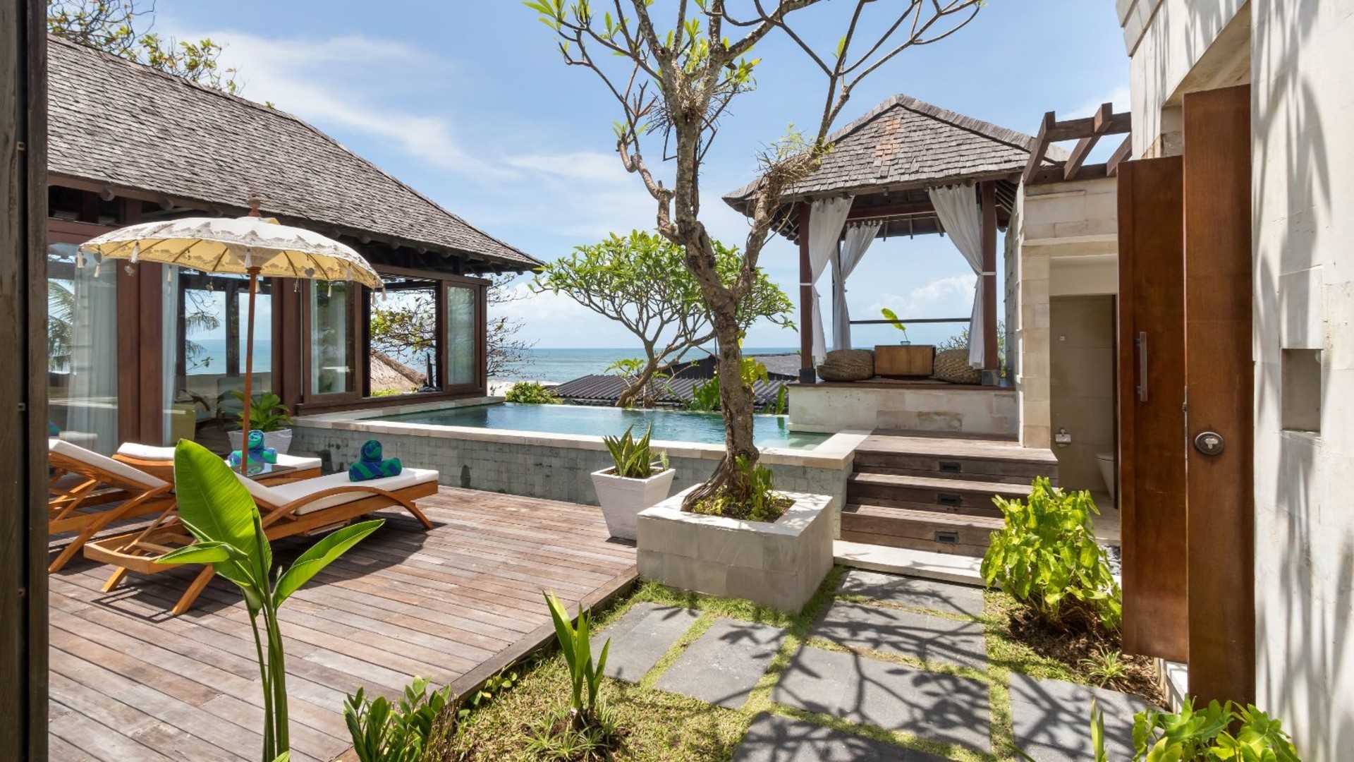 Mirna vila s 16 spalnicami z bazenom na Baliju, vila Bali 2209