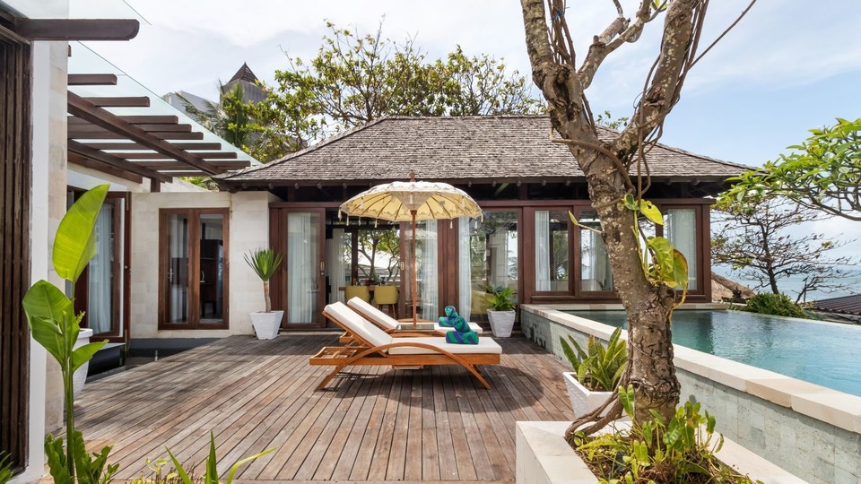 Mirna vila s 16 spalnicami z bazenom na Baliju, vila Bali 2209