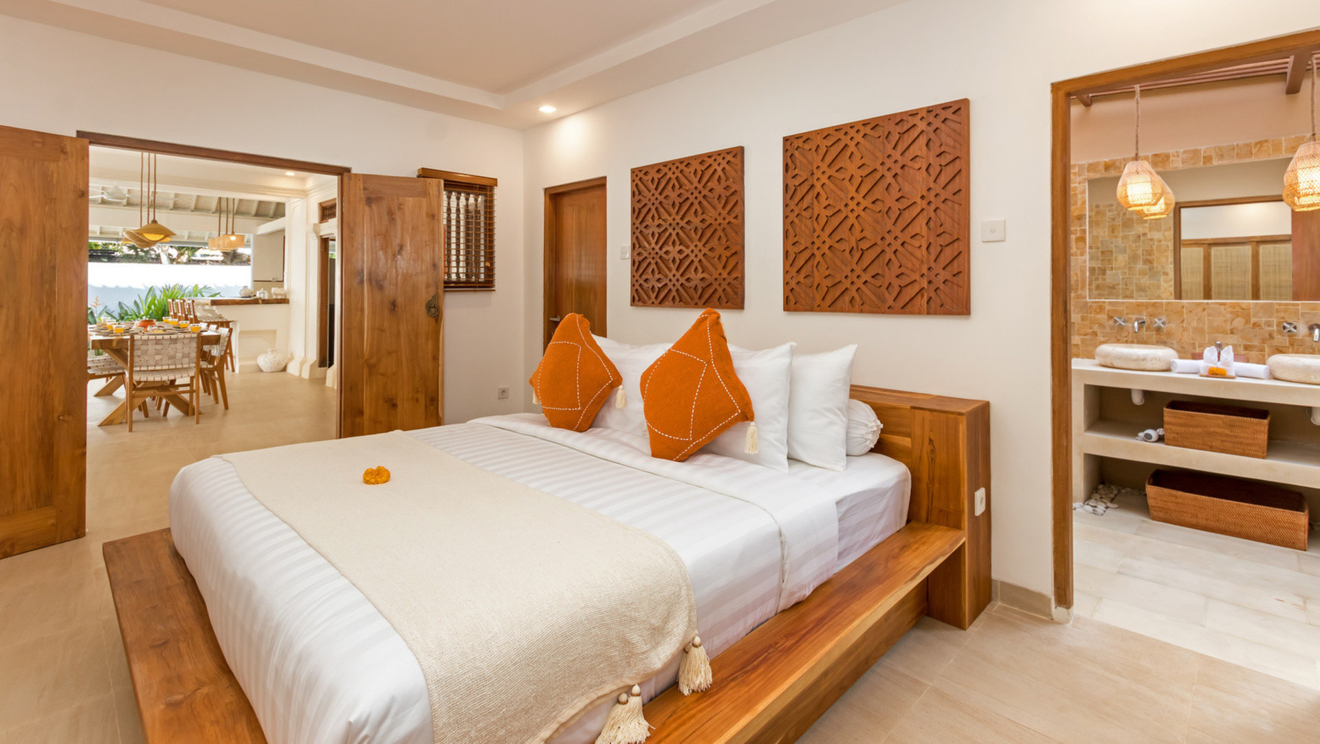 Neverjetna vila s 4 spalnicami in bazenom na Baliju, Bali Villa 2211