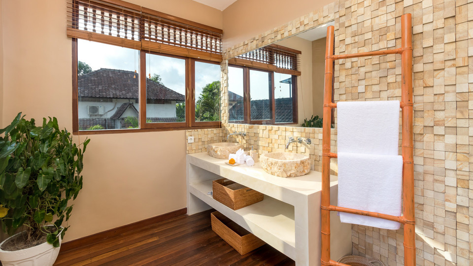 Neverjetna vila s 4 spalnicami in bazenom na Baliju, Bali Villa 2211