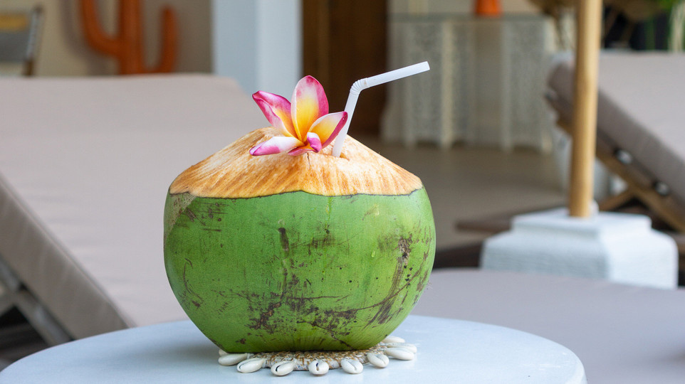 Neverjetna vila s 4 spalnicami in bazenom na Baliju, Bali Villa 2211