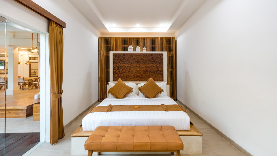 Neverjetna vila s 4 spalnicami in bazenom na Baliju, Bali Villa 2211