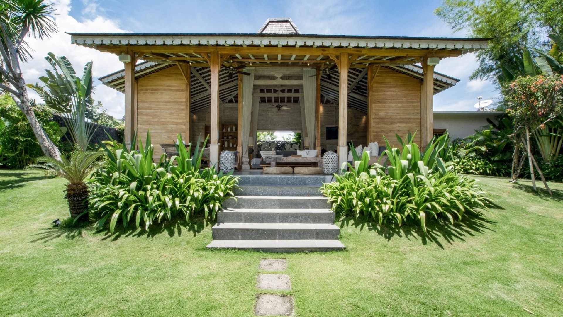 Čudovita 9-sobna vila z bazenom, Bali Villa Bali Villa 2218