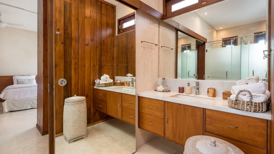 Čudovita 9-sobna vila z bazenom, Bali Villa Bali Villa 2218