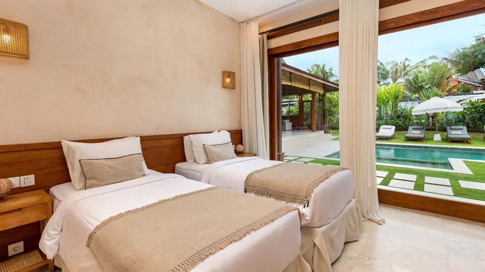 Čudovita 9-sobna vila z bazenom, Bali Villa Bali Villa 2218