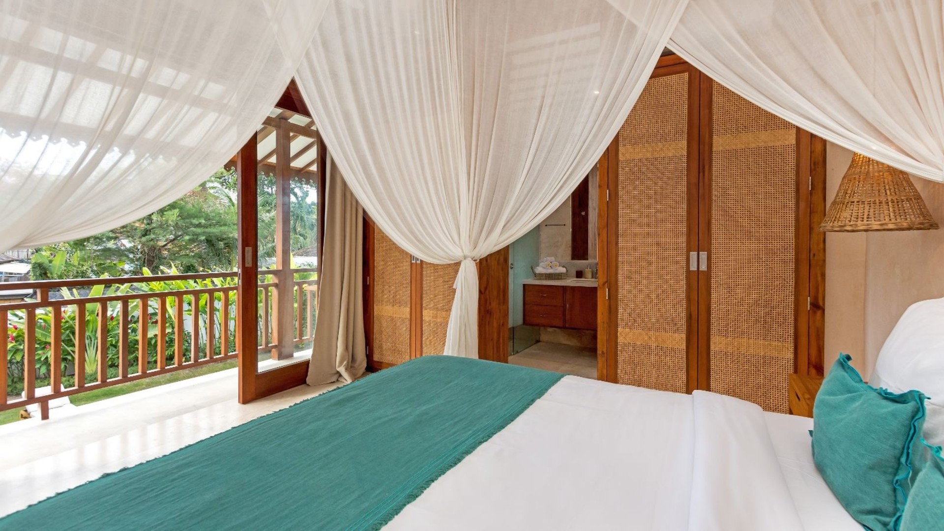 Čudovita 9-sobna vila z bazenom, Bali Villa Bali Villa 2218