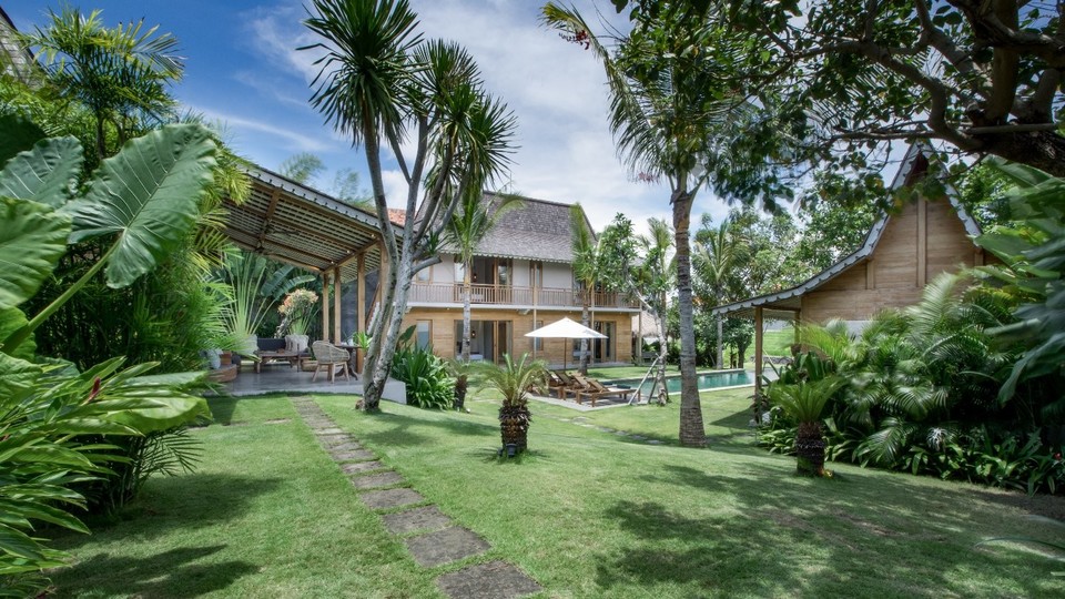 Čudovita 9-sobna vila z bazenom, Bali Villa Bali Villa 2218