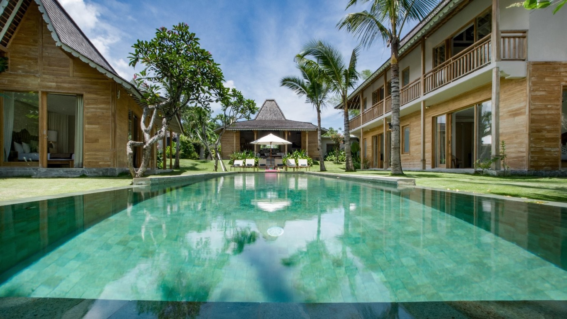 Čudovita 9-sobna vila z bazenom, Bali Villa Bali Villa 2218
