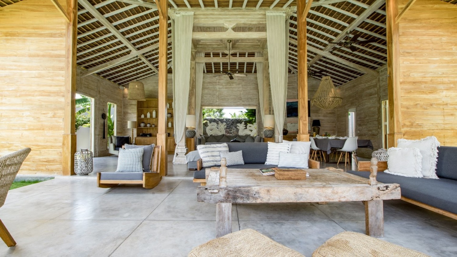 Čudovita 9-sobna vila z bazenom, Bali Villa Bali Villa 2218