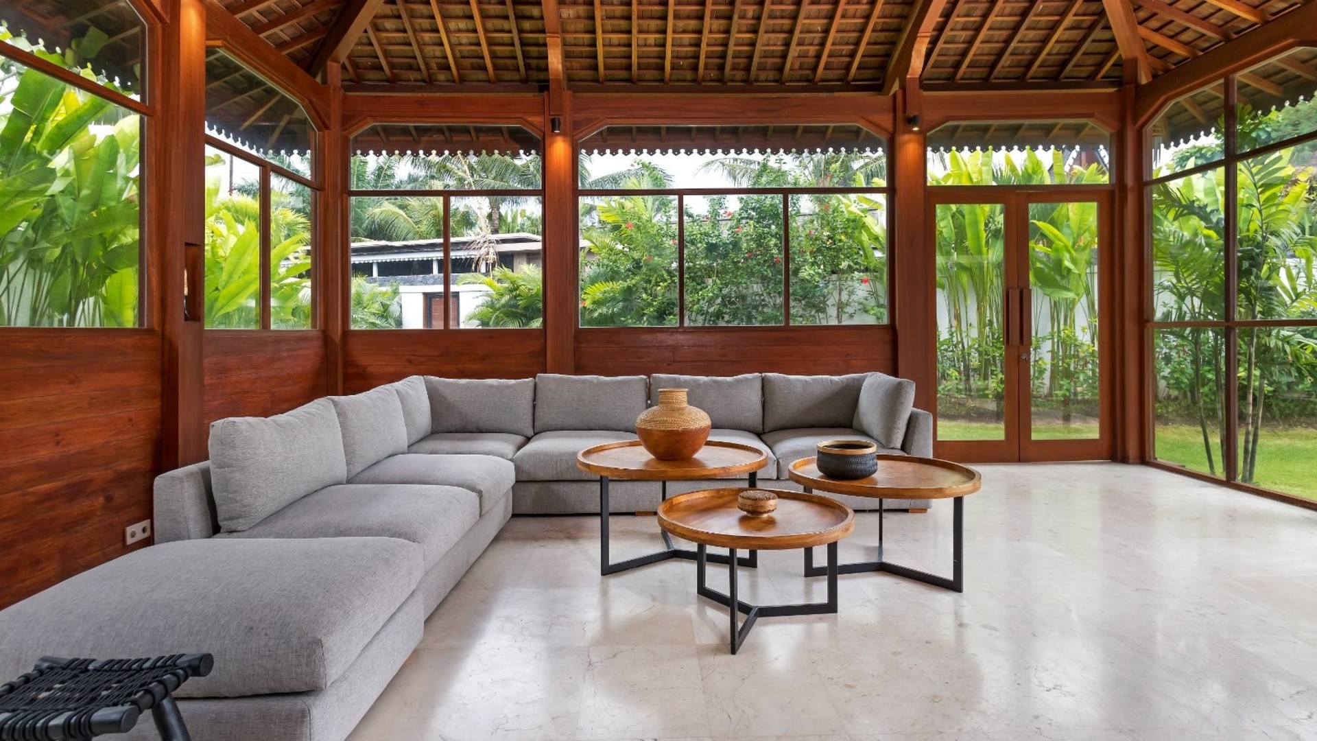 Čudovita 9-sobna vila z bazenom, Bali Villa Bali Villa 2218