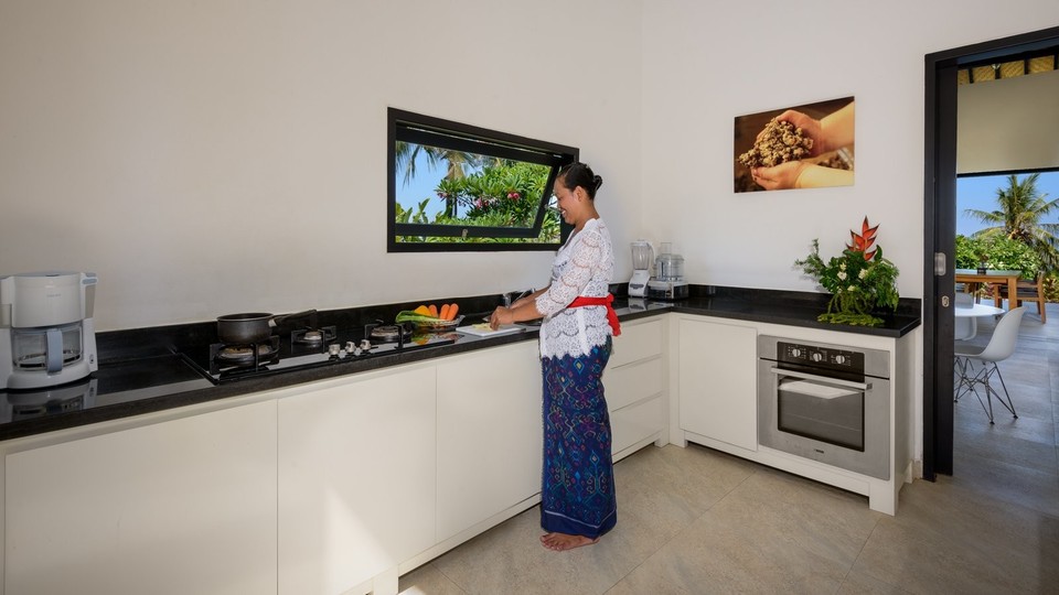 Čudovita vila s 3 spalnicami z osupljivim bazenom in pogledom na morje, vila Bali 2235