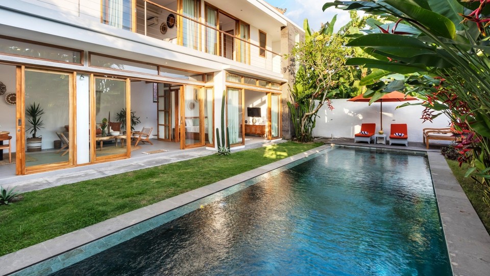 Uživajte v popolnoma opremljeni 4-sobni vili z bazenom in vrtom, Bali Villa 2236