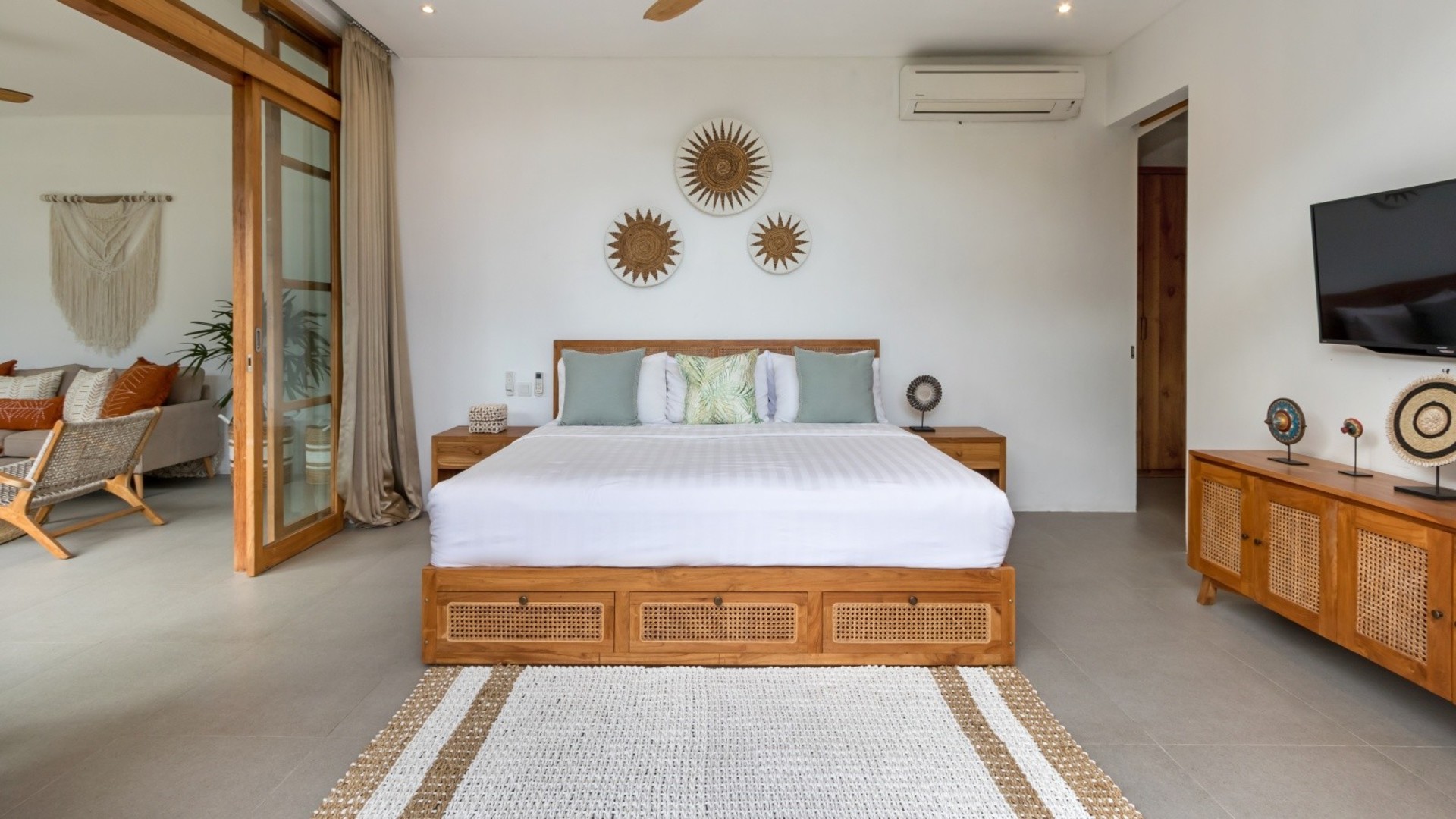 Uživajte v popolnoma opremljeni 4-sobni vili z bazenom in vrtom, Bali Villa 2236