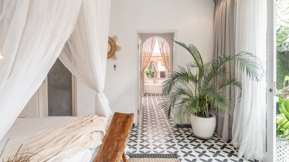 Čudovita vila s 6 spalnicami z bazenom in spa sobo, vila na Baliju 2238