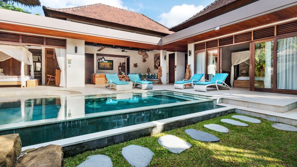 Uživanje na počitnicah v luksuzni vili s 5 zvezdicami v Candidasi, za manj kot hotel, Villa Bali 2243