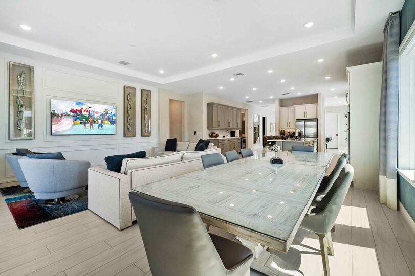 Čudovita vila s prvovrstno opremo, Orlando Villa 1000