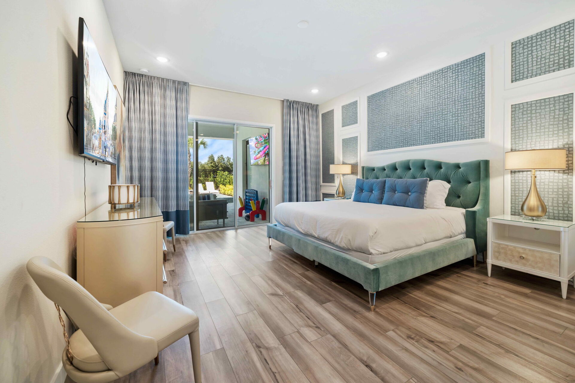 Čudovita vila s prvovrstno opremo, Orlando Villa 1000