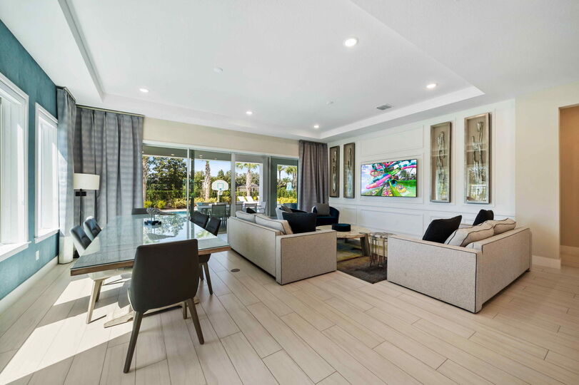 Čudovita vila s prvovrstno opremo, Orlando Villa 1000