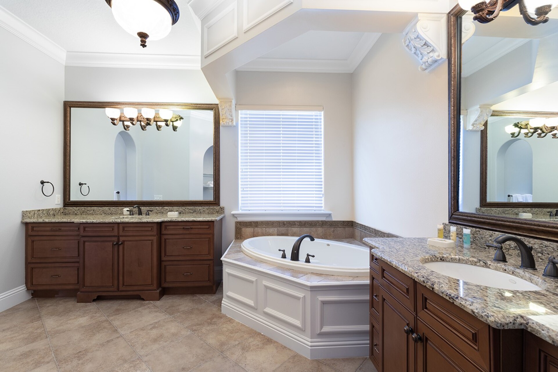 Najemite popolno vilo s 5 spalnicami, Reunion Resort Villa 6415