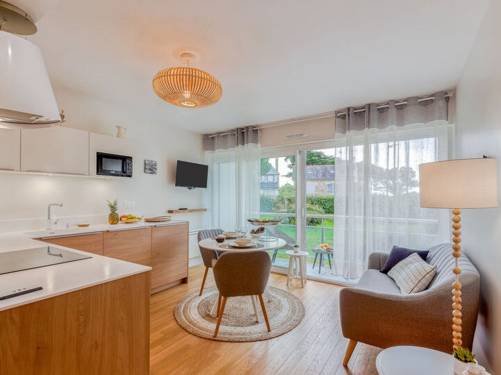 Seaside Bliss: Vila z 1 spalnico v Bretagne Retreat, 1108, Carnac, France