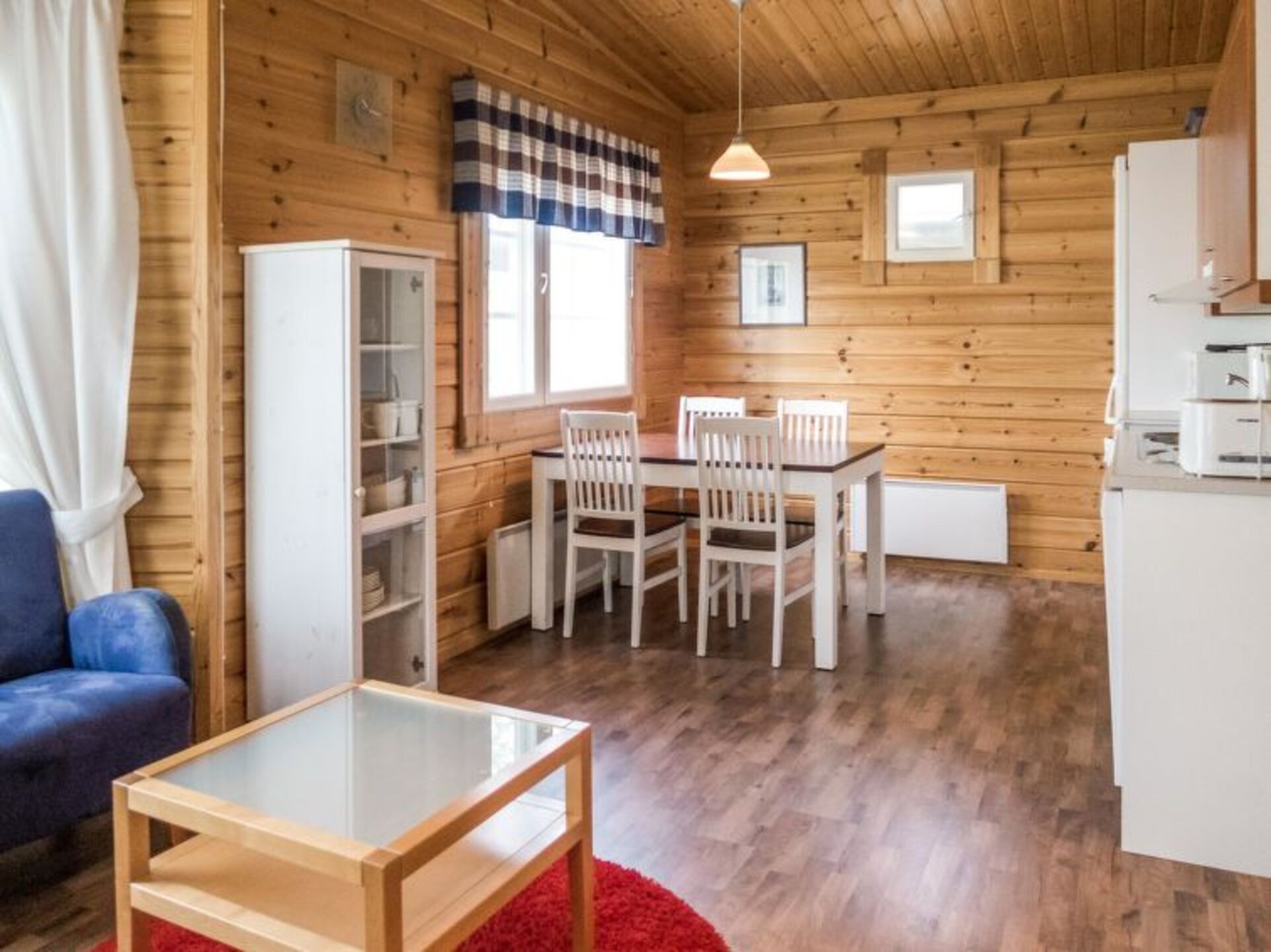 Popoln družinski oddih, Sotkamo 1122