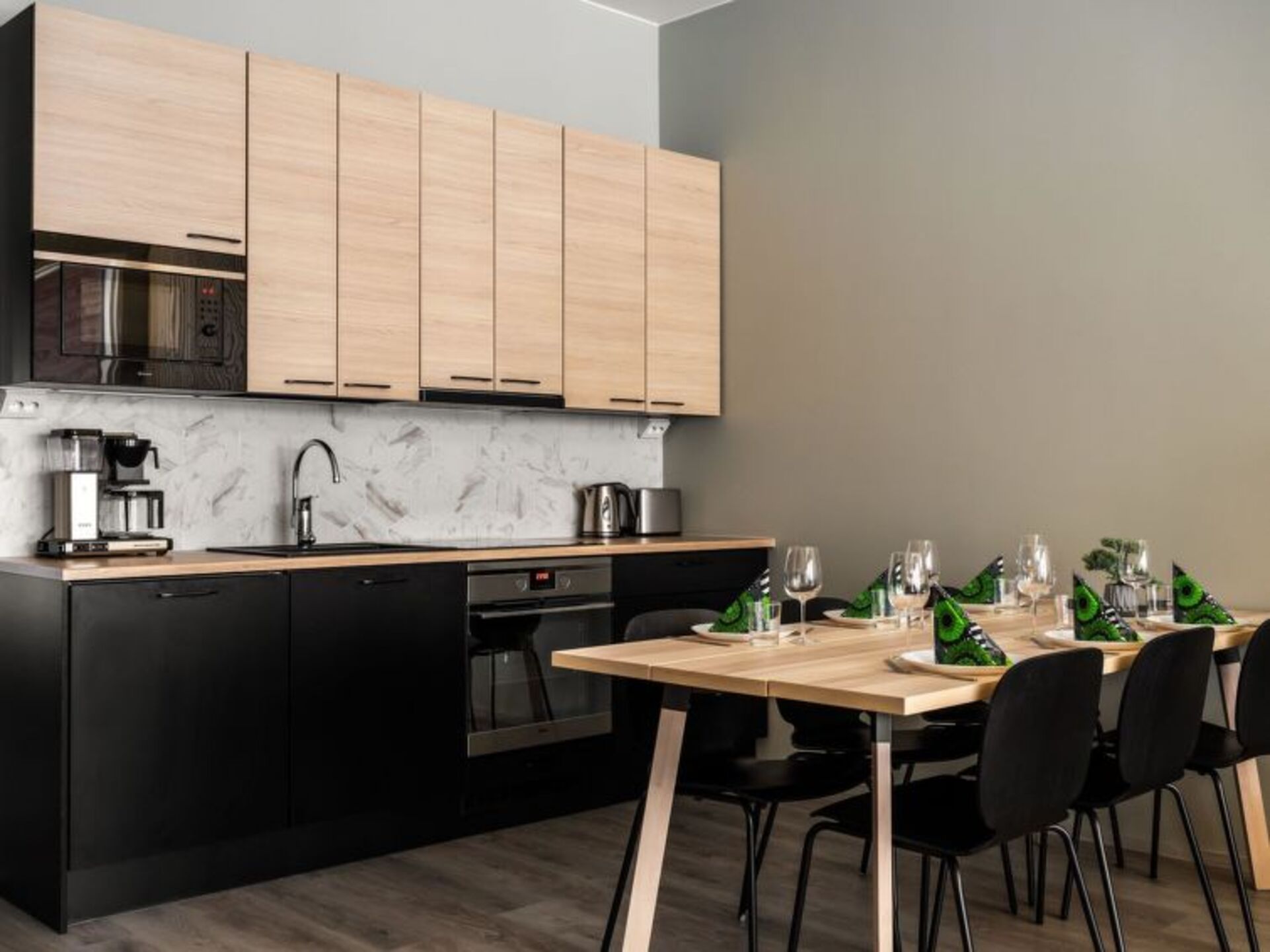 Kitchen / Dining Room