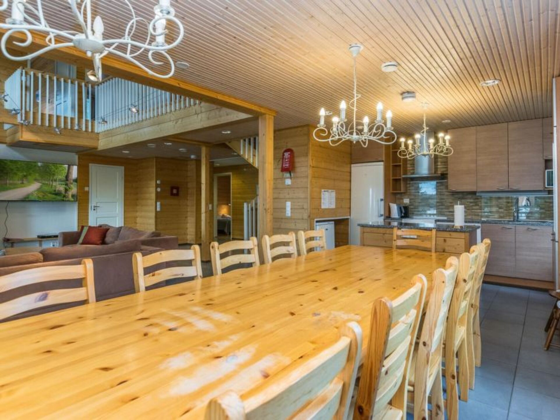 Ekskluziven dom na popolni lokaciji, Savonlinna 1115